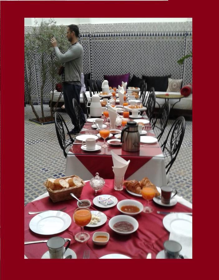 Riad Sheryne פס מראה חיצוני תמונה